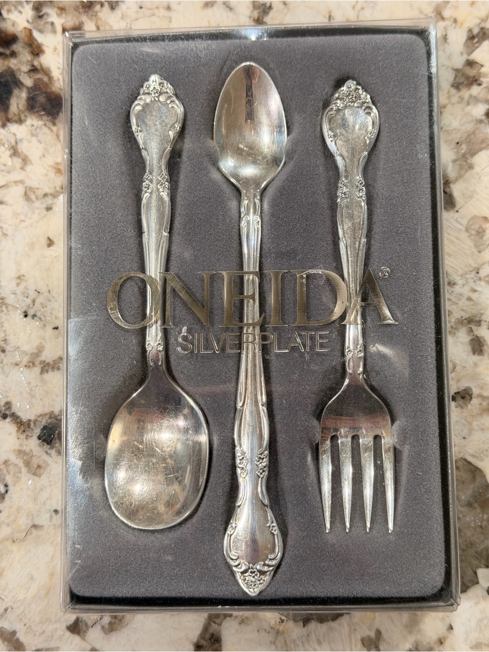 Vintage Oneida Affection Silverplate 3 Piece Baby Flatware Set